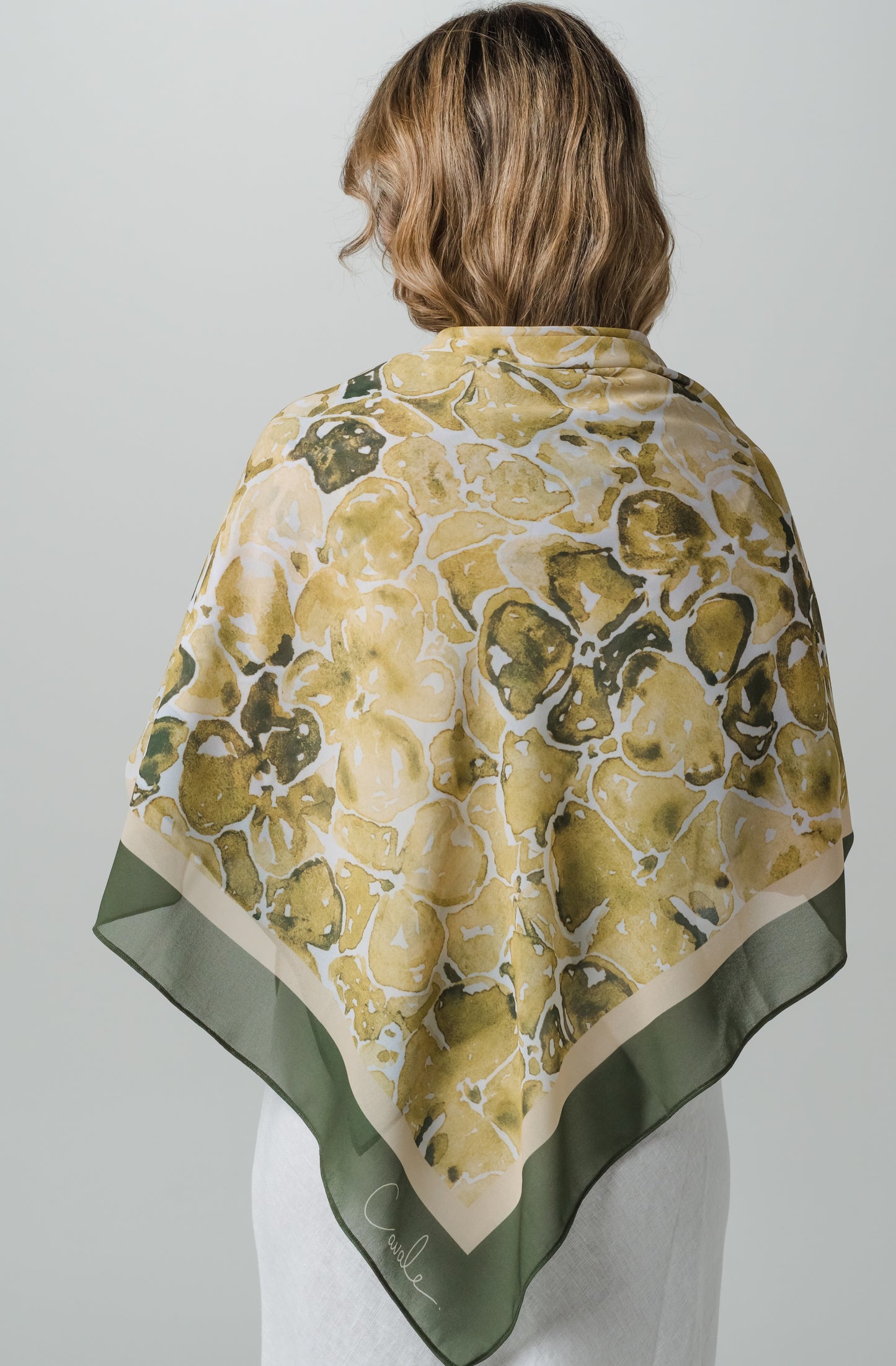 Pañuelo Hortensia en Gasa Couture